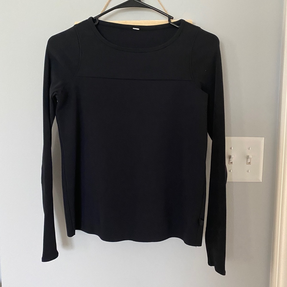 Lululemon top